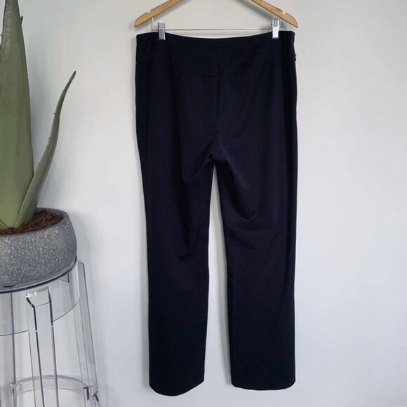 Club Monaco Wide Leg Pant with hidden side zip pockets - Picture 4 of 6